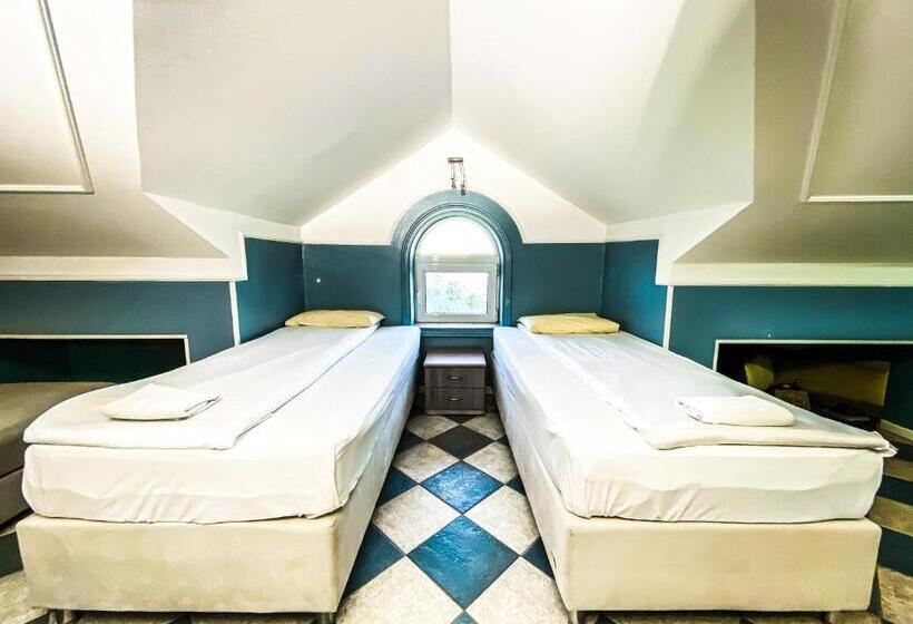 آپارتمان 2 خوابه, Garni Rimski