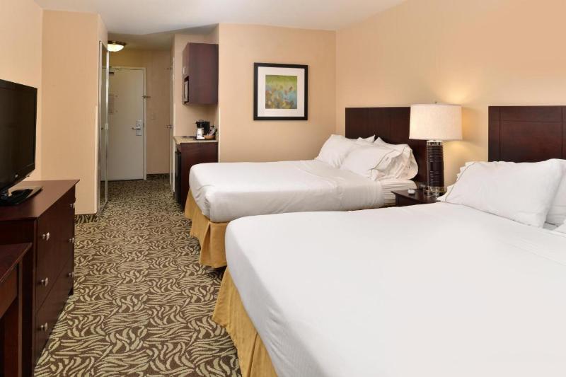 身障者適用スイートルーム, Holiday Inn Express Fresno River Park Highway 41, An Ihg
