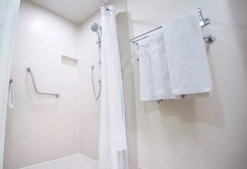 バルコニー付スイート, Holiday Inn Express Guadalajara Expo, An Ihg