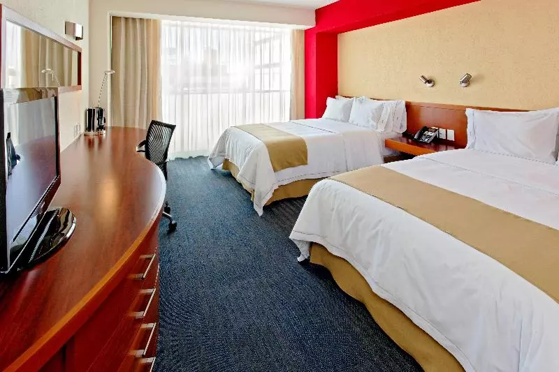 スタンダードルーム, Holiday Inn Express Guadalajara Expo, An Ihg