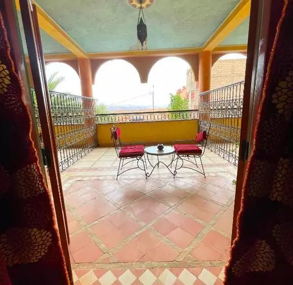سوییت با چشم‌انداز استخر, Kasbah Lamrani