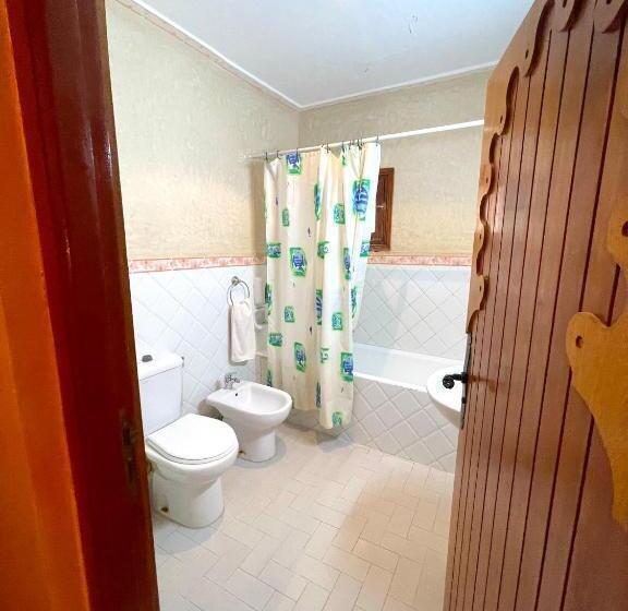 سوییت با چشم‌انداز استخر, Kasbah Lamrani