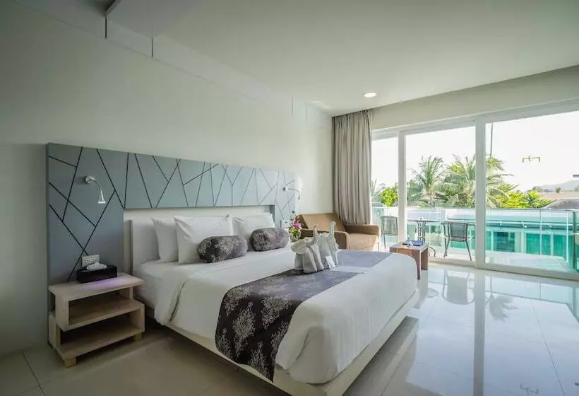 オーシャンビュースタンダードルームバルコニー付き, Kc Beach Club & Pool Villas