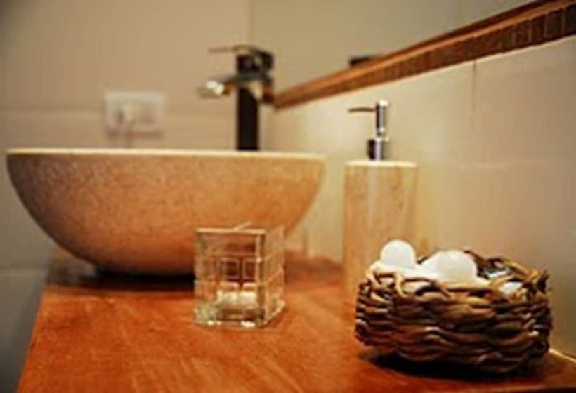 جناح, Los Muelles Boutique