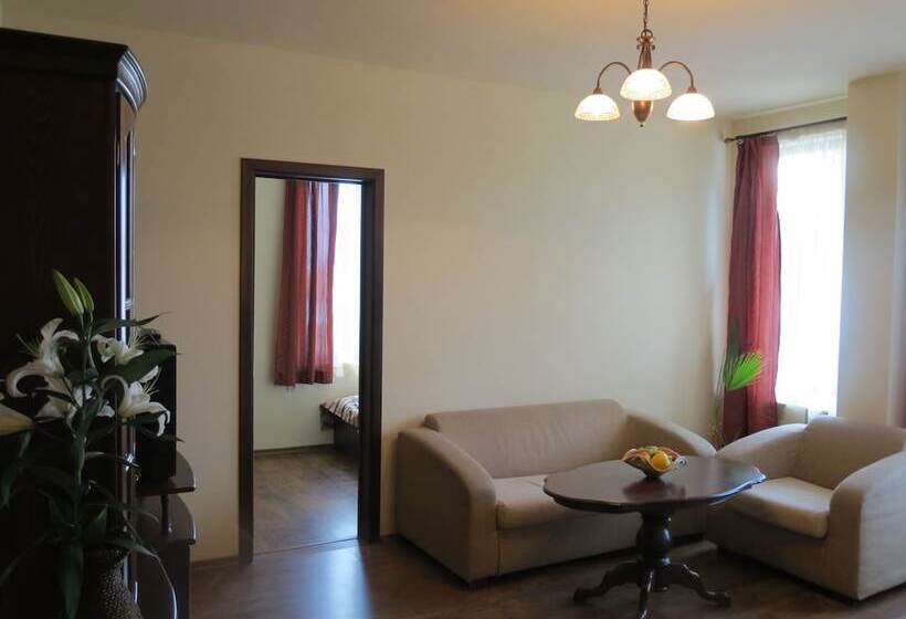 带2个卧室的公寓, Family Complex Mountain Romance Apartments