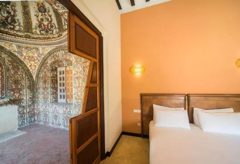 سوییت سوپریور, Palacio Marques De Arizon
