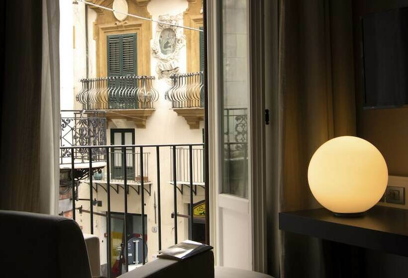 سوییت جونیور, Palazzo Sitano