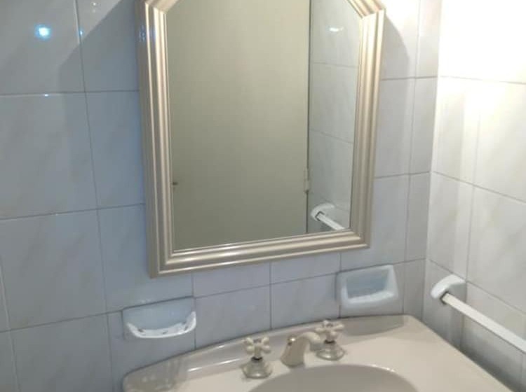 스탠다드 룸, Royal