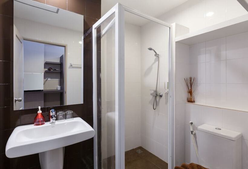 اتاق لوکس, The Cottage Suvarnabhumi