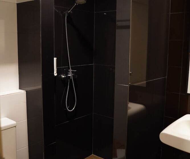 اتاق سوپریور با چشمانداز استخر, The Cottage Suvarnabhumi