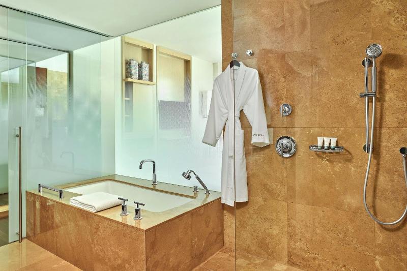 חדר דחוקס עם מיטת קינג, The Westin Lima Hotel & Convention Center