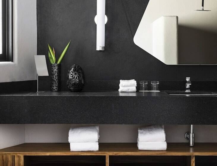 Suite with Pool, Thompson Zihuatanejo, A Beach Resort, By Hyatt