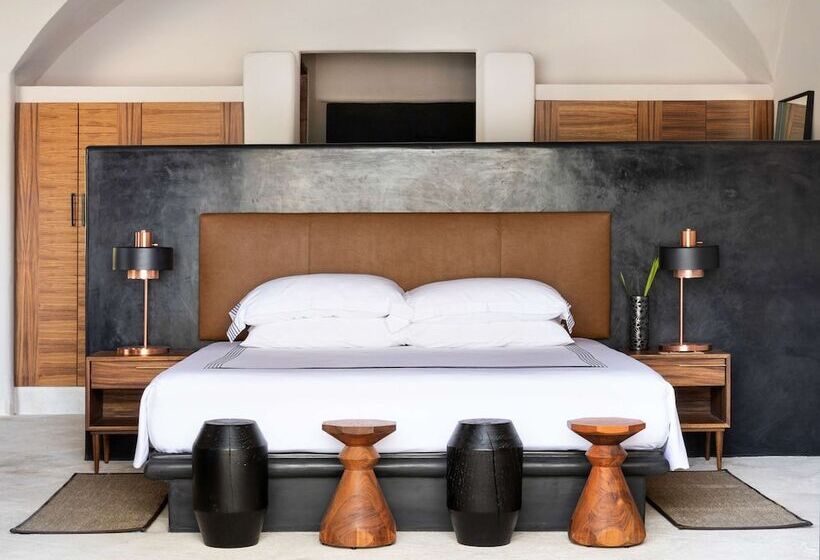 Suite with Pool, Thompson Zihuatanejo, A Beach Resort, By Hyatt