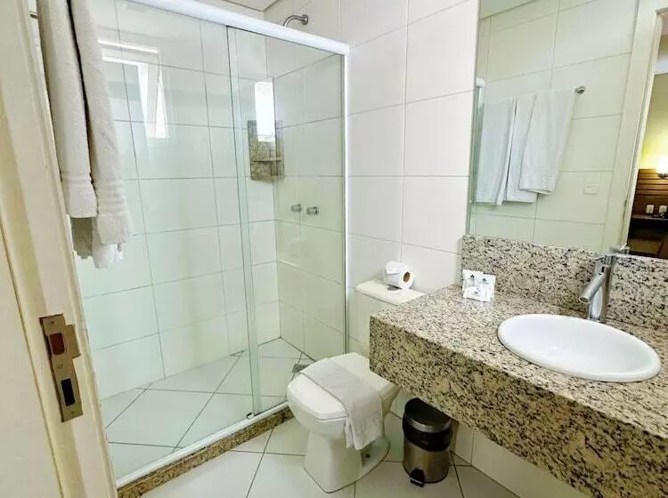 اتاق استاندارد چهار تخته, Umbu Hotel Porto Alegre