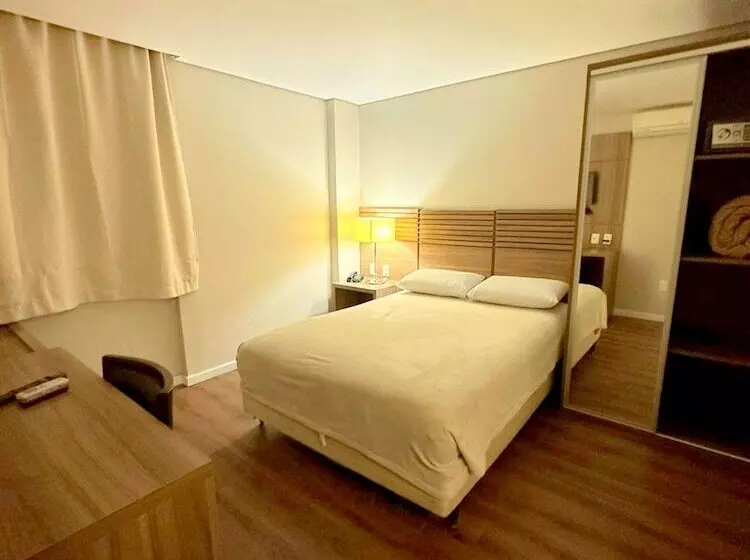 اتاق اجرایی, Umbu Hotel Porto Alegre