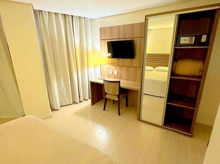 Номер Executive, Umbu Hotel Porto Alegre   Centro Histórico   Prox Aeroporto 15min