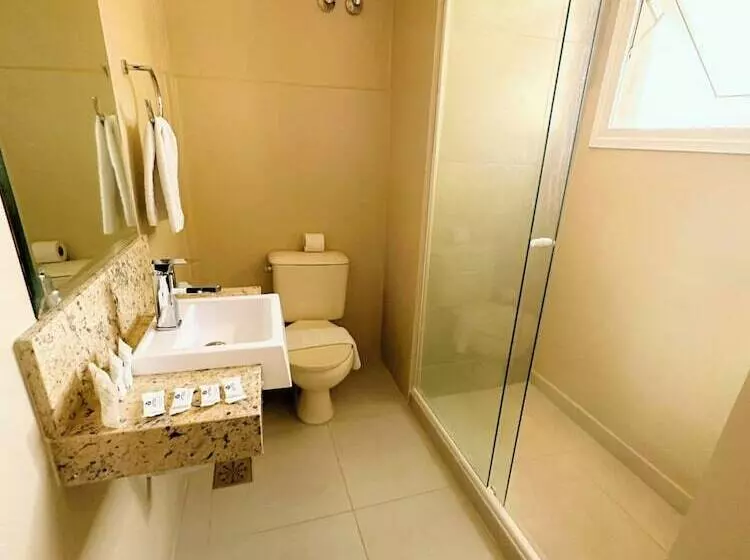 اتاق اجرایی سه نفره, Umbu Hotel Porto Alegre