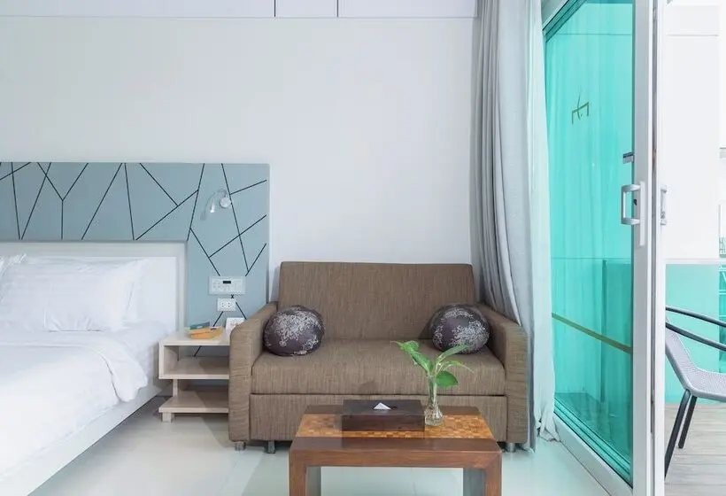 オーシャンビュースタンダードルームバルコニー付き, Kc Beach Hotel Samui