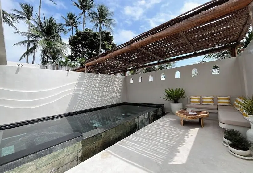 スタンダードスタジオ, Kc Beach Hotel Samui