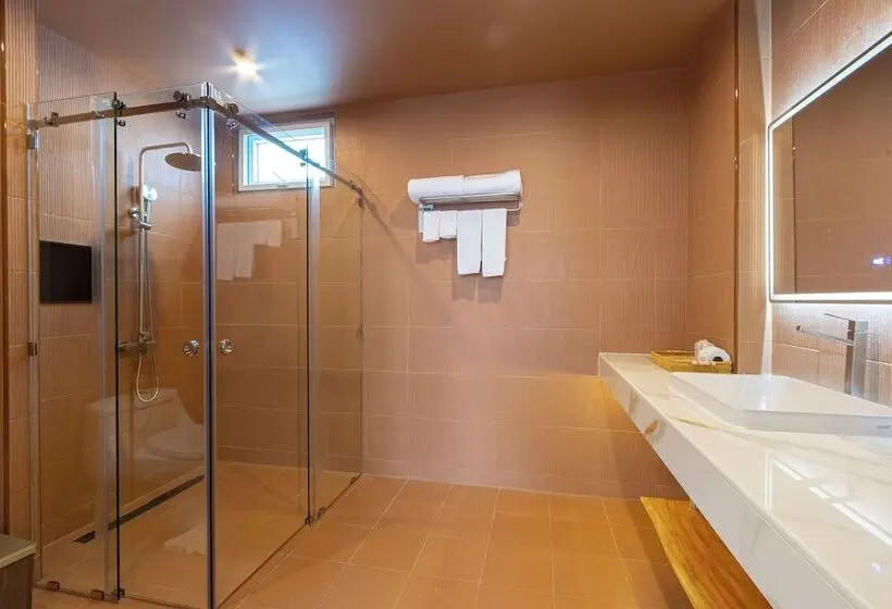 ツーベッドルーム　ヴィラ, Kc Beach Hotel Samui