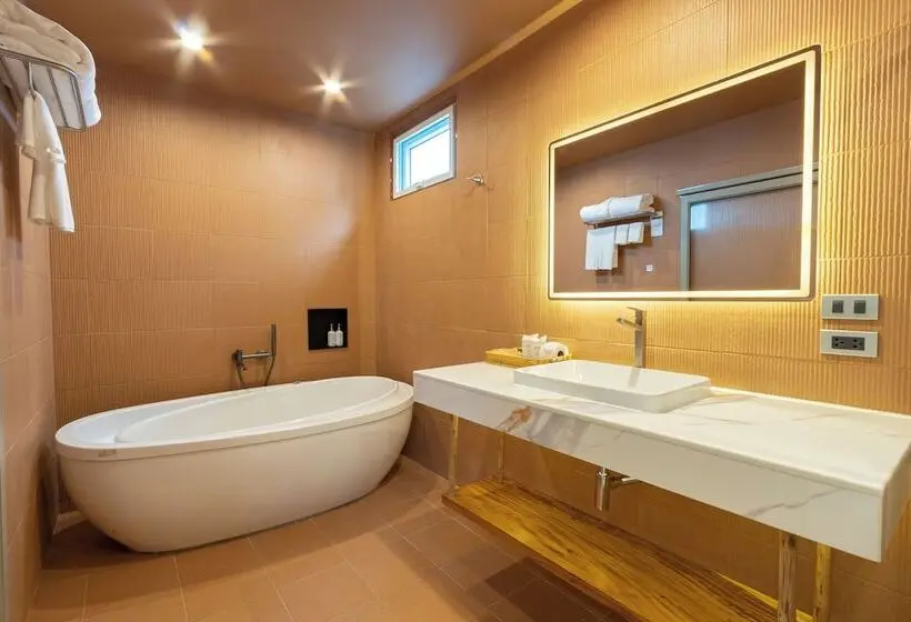 ツーベッドルーム　ヴィラ, Kc Beach Hotel Samui