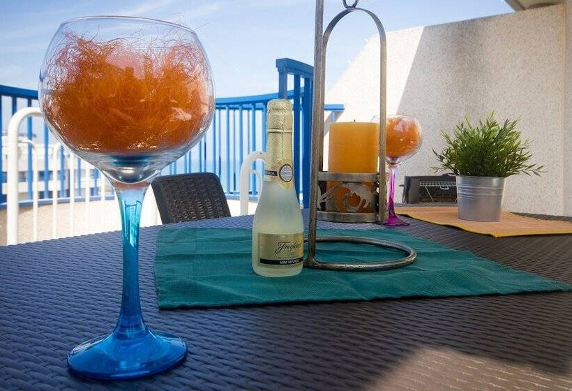 דירת פנטהאוז 2 חדרי שינה, Patacona Resort Apartments Primera Linea