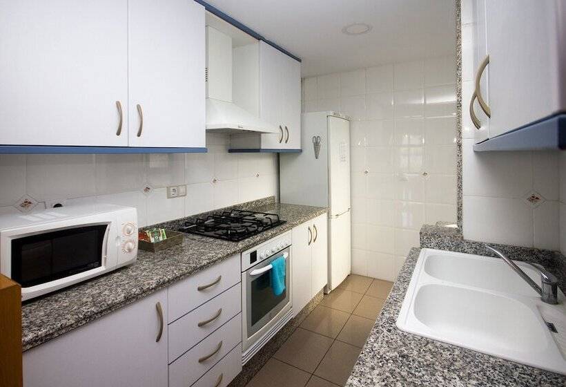 带两个卧室的顶楼公寓, Patacona Resort Apartments Primera Linea