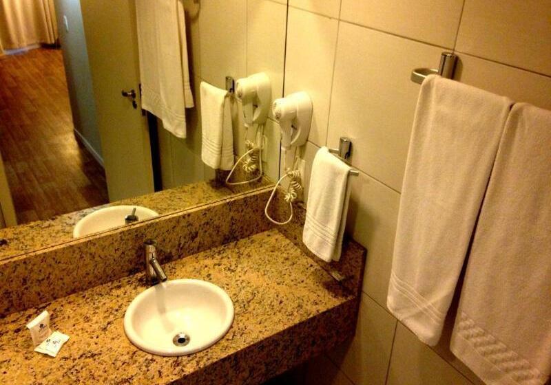 Номер Executive, Umbu Hotel Porto Alegre   Centro Histórico   Prox Aeroporto 15min