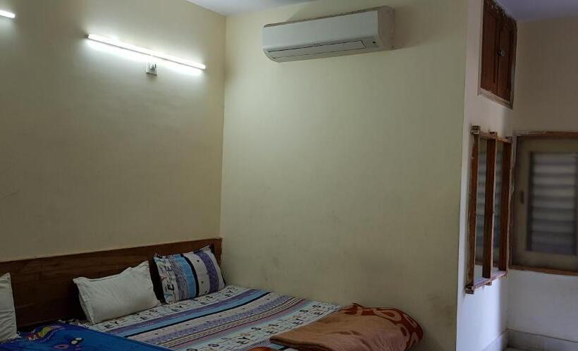 Четырехместный Номер Deluxe, Budget Stay Between The Hills