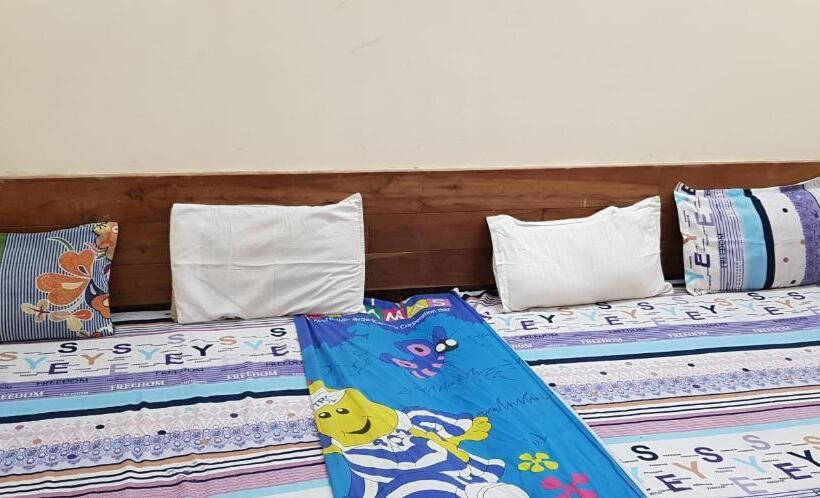 Четырехместный Номер Deluxe, Budget Stay Between The Hills