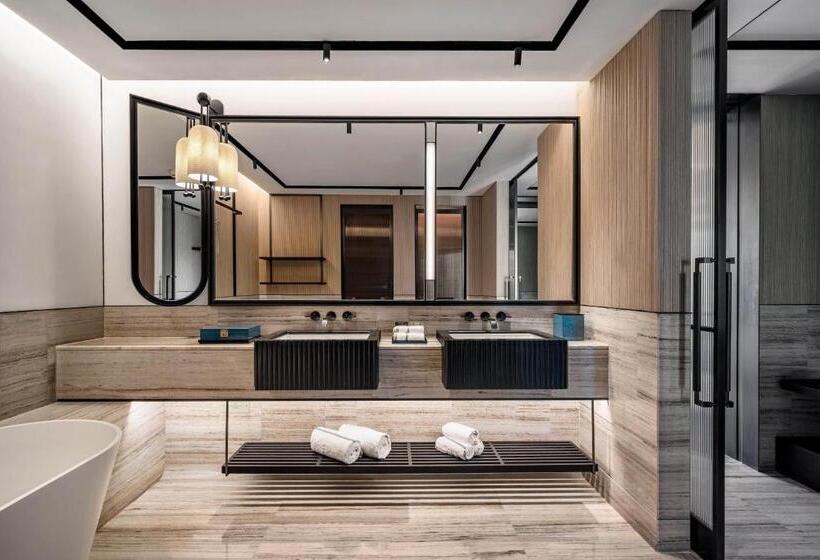 디럭스 스위트, Nanjing, Jiangning, Autograph Collection