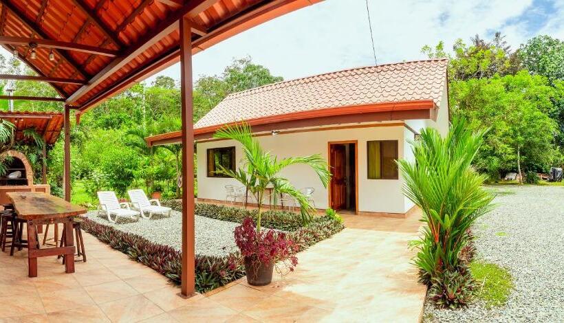 침실 2개 주택, Casa Blossom   Beach Paradise Retreat, Fully Equipped, Holiday Home