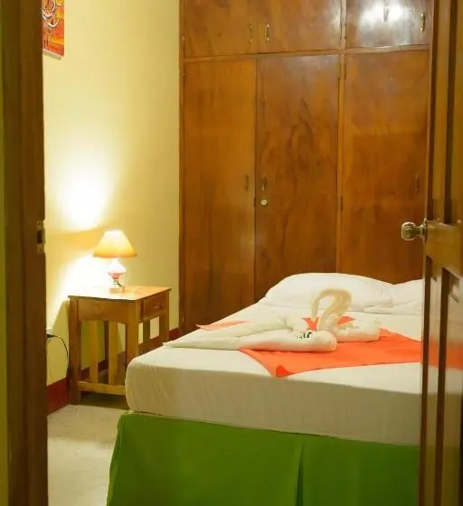 اتاق استاندارد با سرویس بهداشتی مشترک, Hostal Fachente