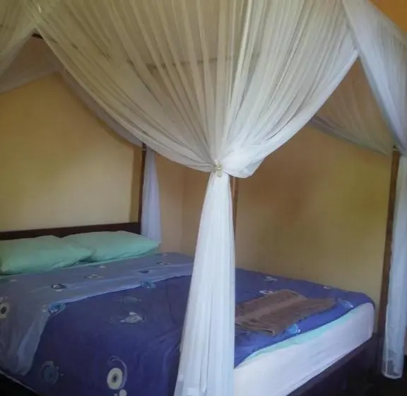 スタンダードルーム, Surya Homestay