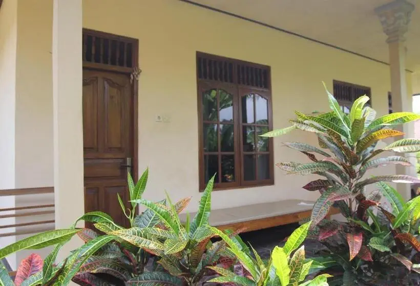 スタンダードルーム, Surya Homestay