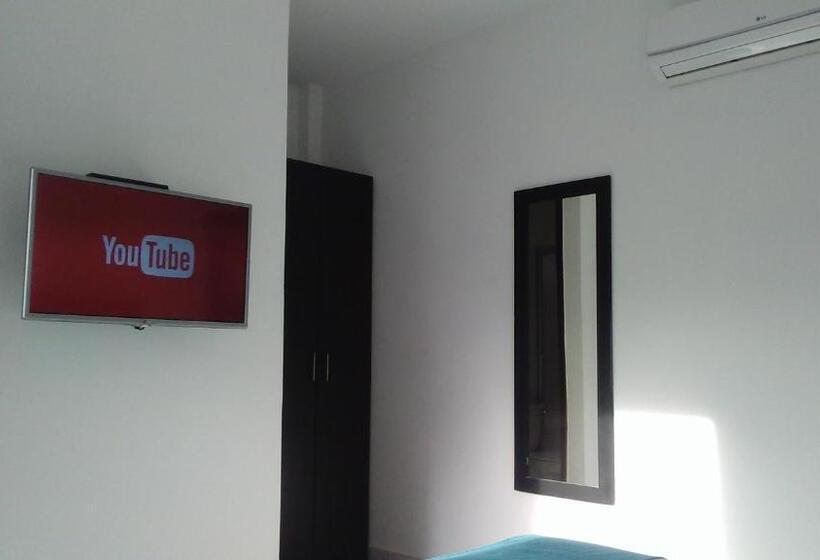 스탠다드 룸, Don David Sabana