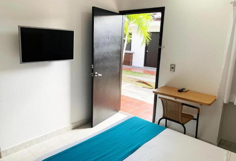 패밀리 룸, Don David Sabana