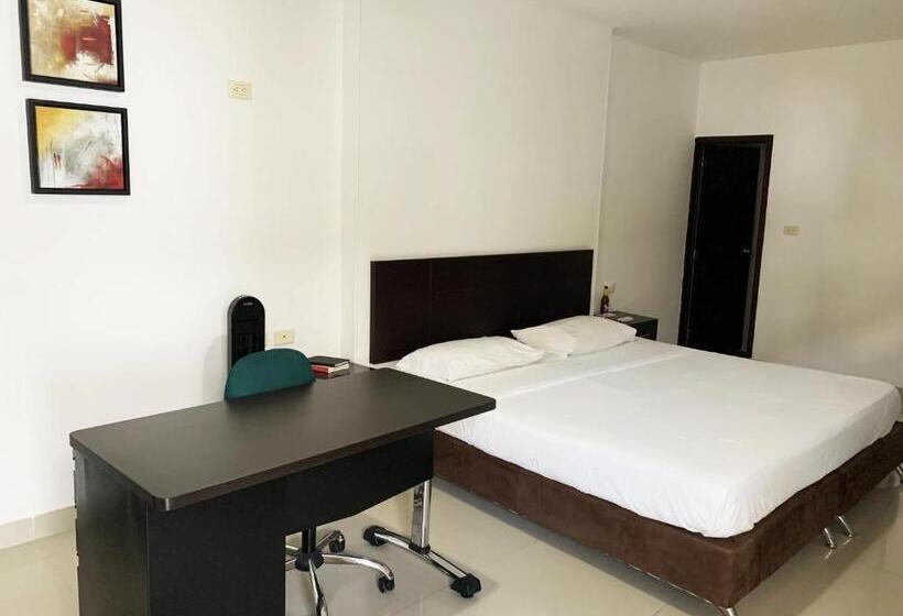 디럭스 스위트, Don David Sabana