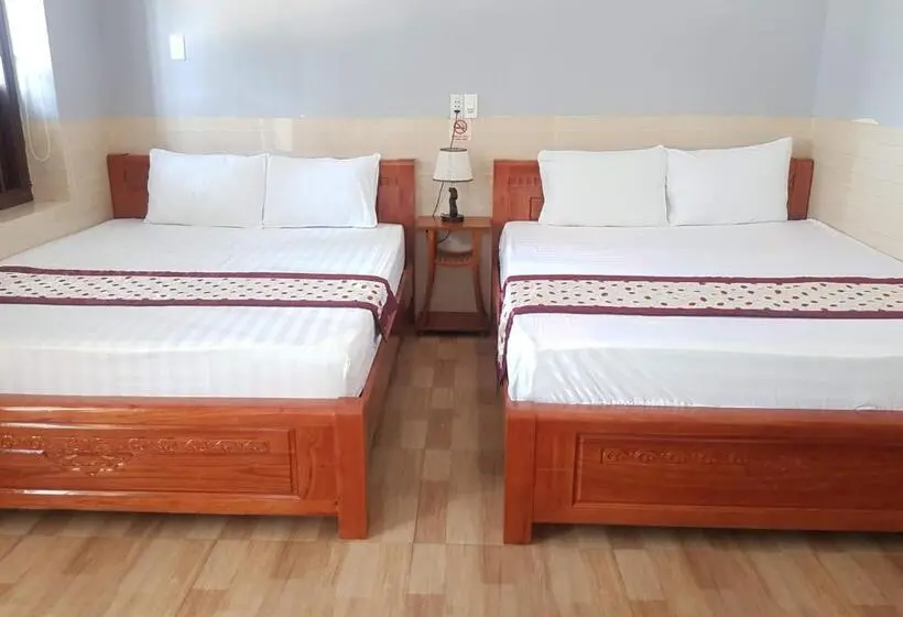 اتاق استاندارد با چشمانداز دریاچه, Khách Sạn ánh đông