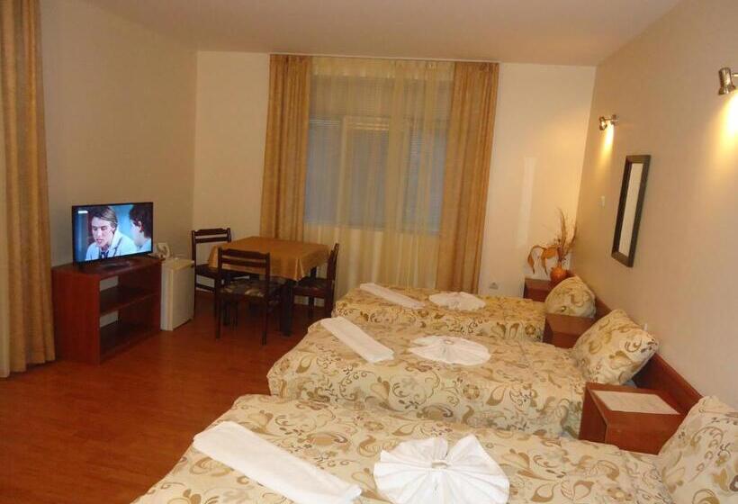 テラス付スタンダードルーム, Matev