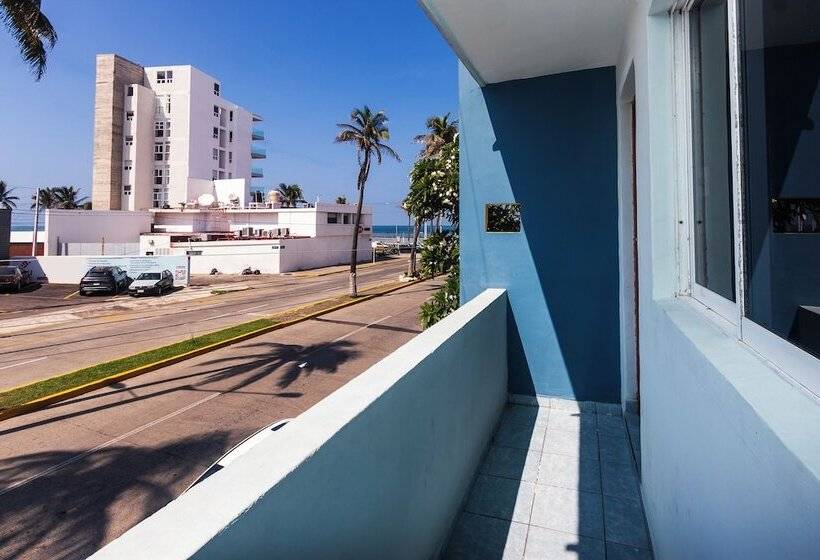 스탠다드 룸 더블 침대 2개, San Martin