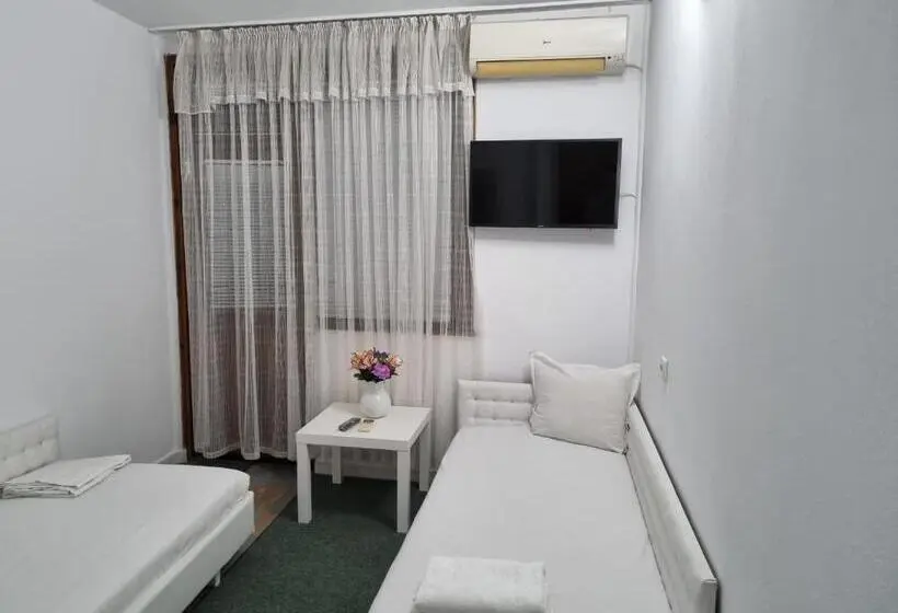 バルコニー付きスタンダードルーム, Motel Thessaloniki