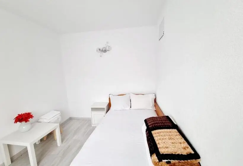 ４ベッドルームクラシックタイプ, Motel Thessaloniki