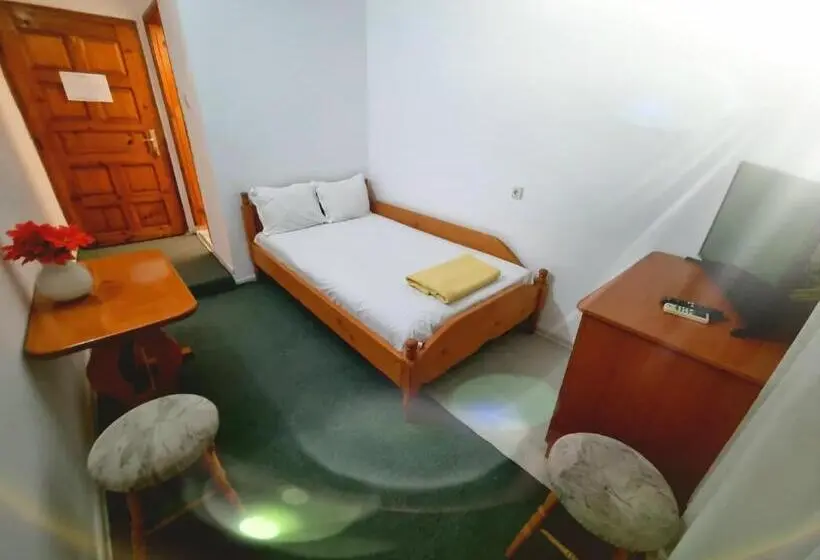 テラス付きシングルルーム, Motel Thessaloniki