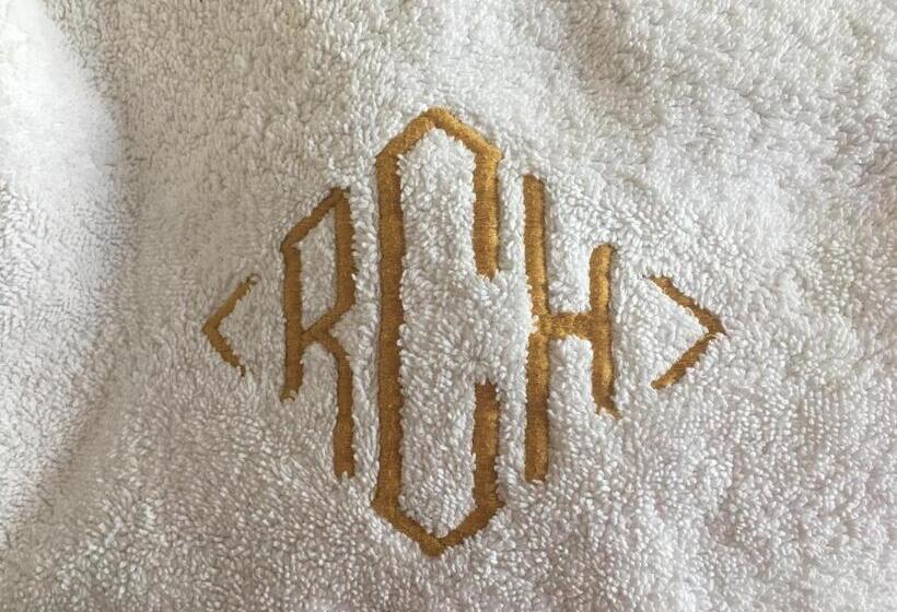 带大床的高级房间, Renwick Clifton House B&b