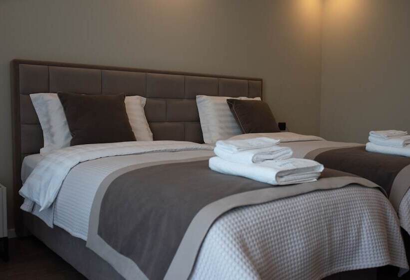 标准间, Royal East Resort