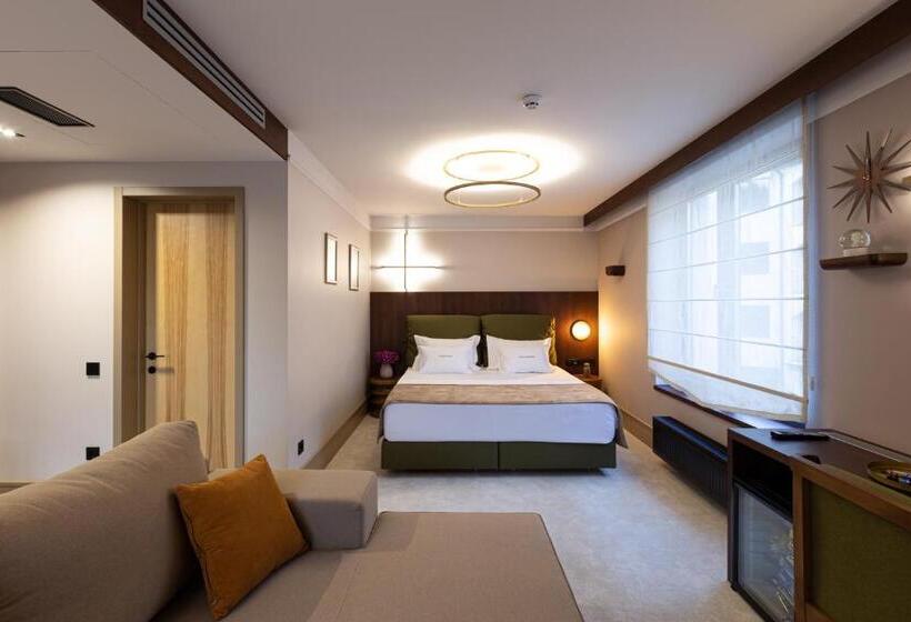 سوییت, Ribas Karpaty