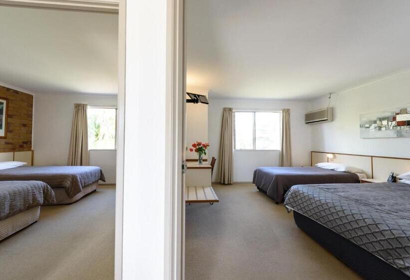 带1个卧室的豪华公寓, Country Comfort Gin Gin Wild Scotsman Motor Inn Qld