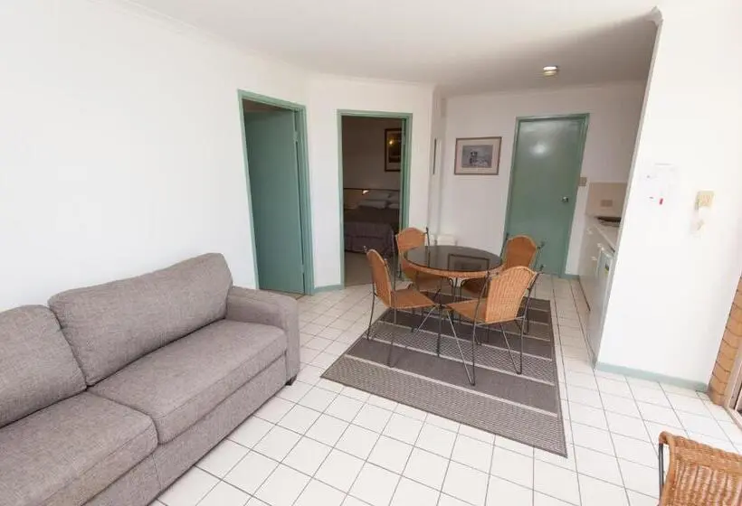 １ベッドルームのデラックスアパートメント, Country Comfort Gin Gin Wild Scotsman Motor Inn Qld