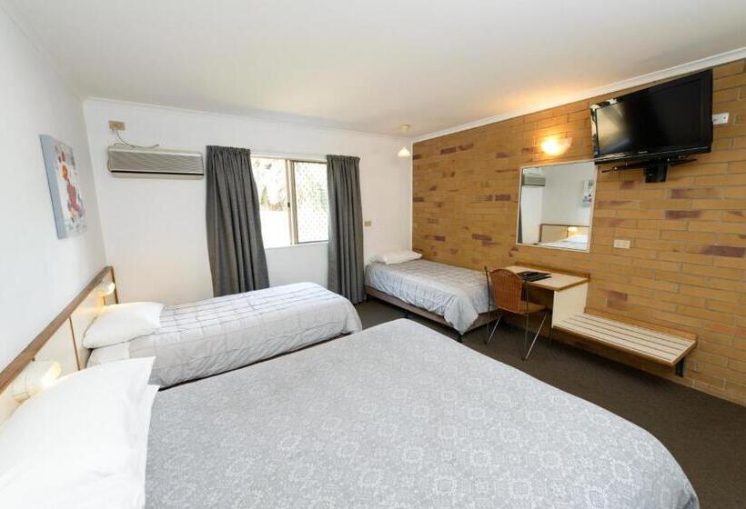 패밀리 스위트, Country Comfort Gin Gin Wild Scotsman Motor Inn Qld